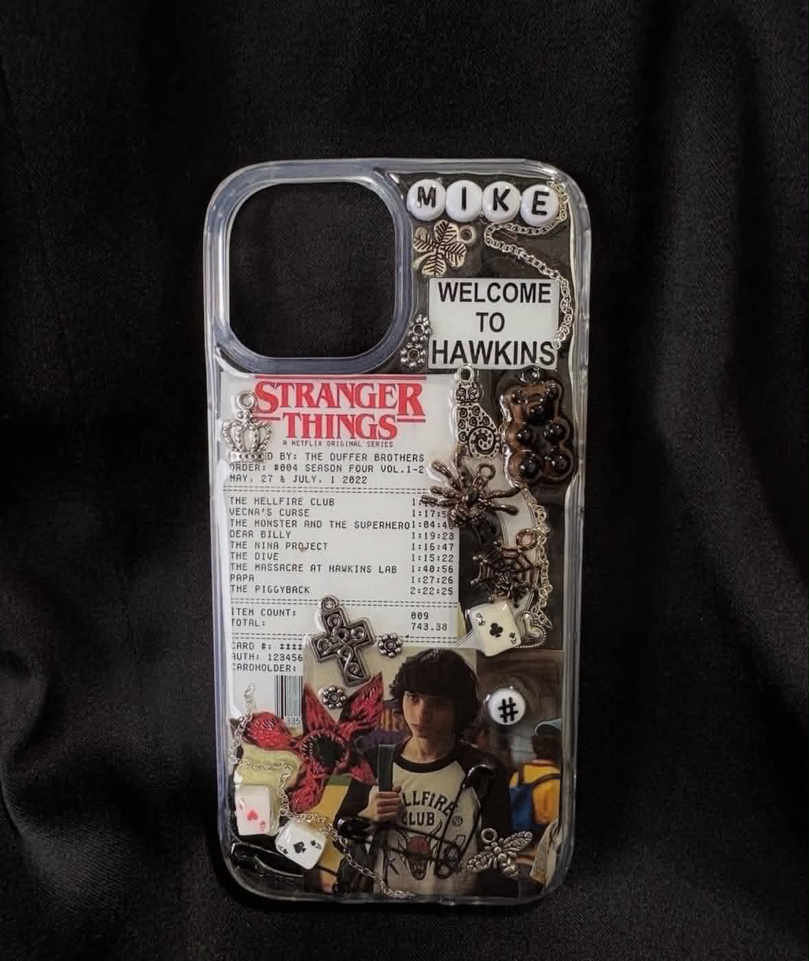 Collection Stranger Things Case