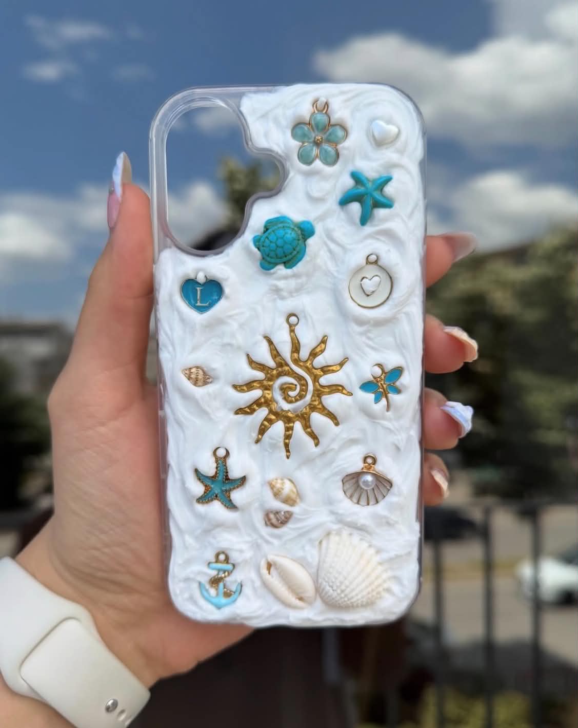 Collection Aqua Shell Case